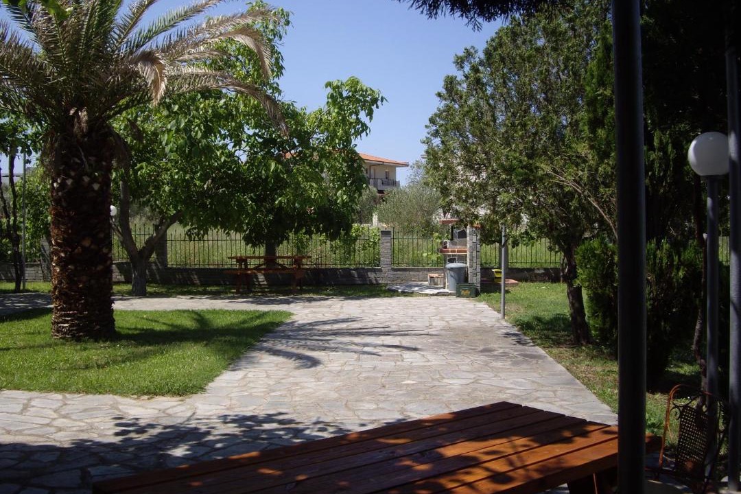 Photo of Others in Skala Rachoniou