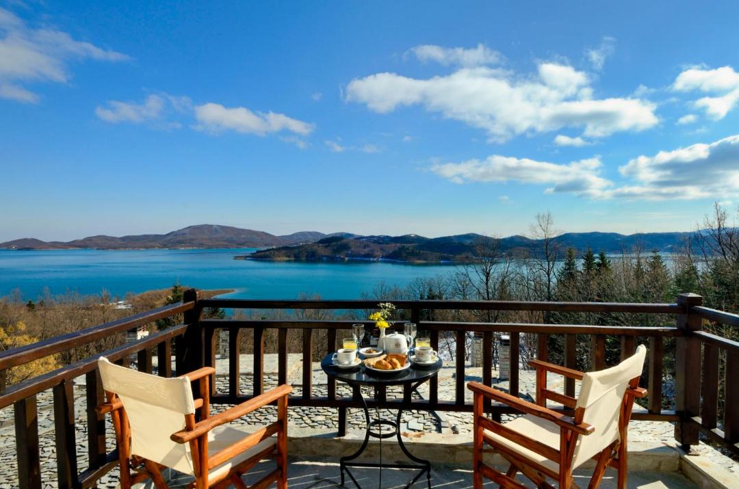 Photo of Patio Balcony in Lake Plastiras