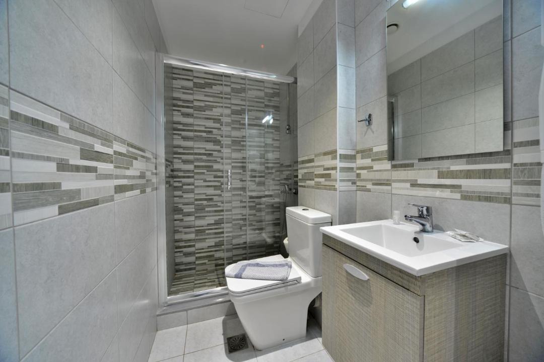 Photo of Bathroom in Loutra Oraias Elenis