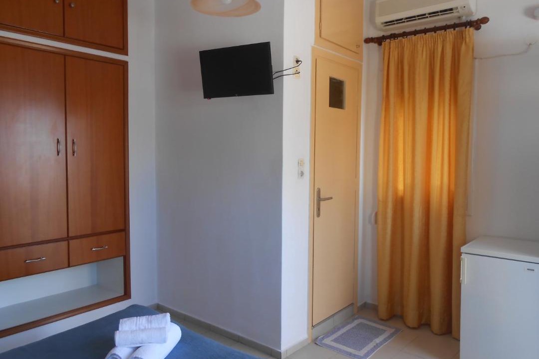 Photo of Others in Kokkini Chani