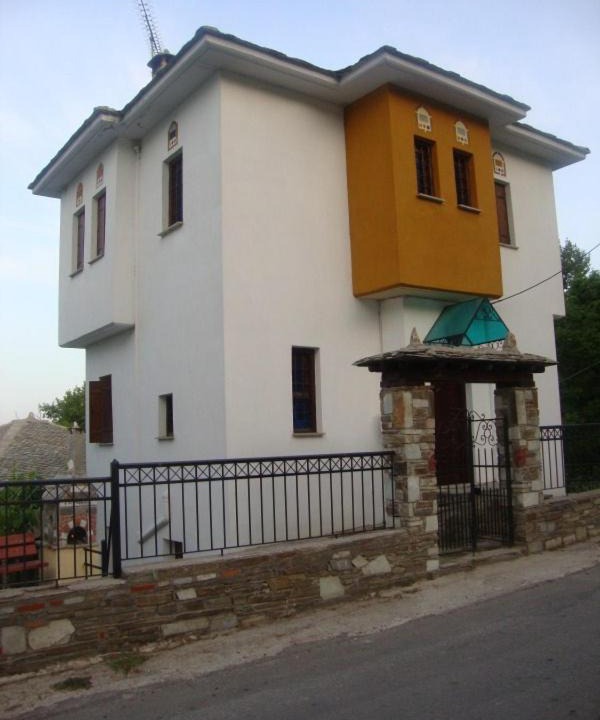Photo of Buildings in Tsagarada