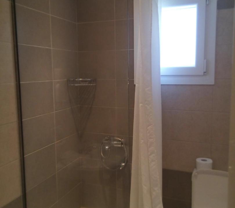 Photo of Bathroom in Gardenos