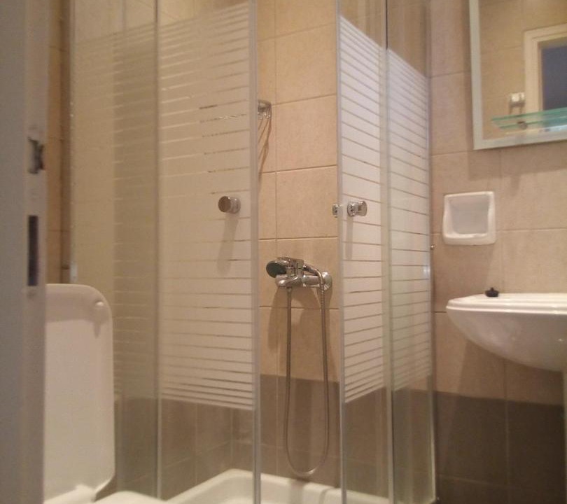 Photo of Bathroom in Gardenos
