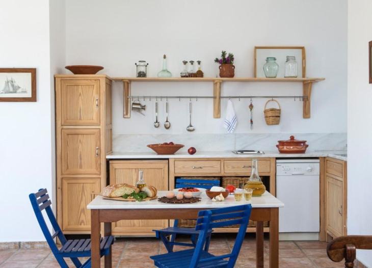 Photo of Others in Schoinousa