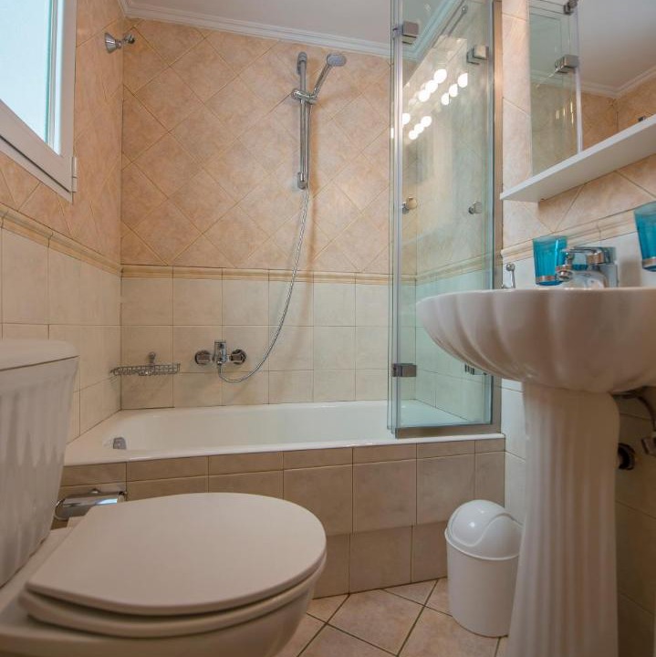 Photo of Bathroom in Varkiza