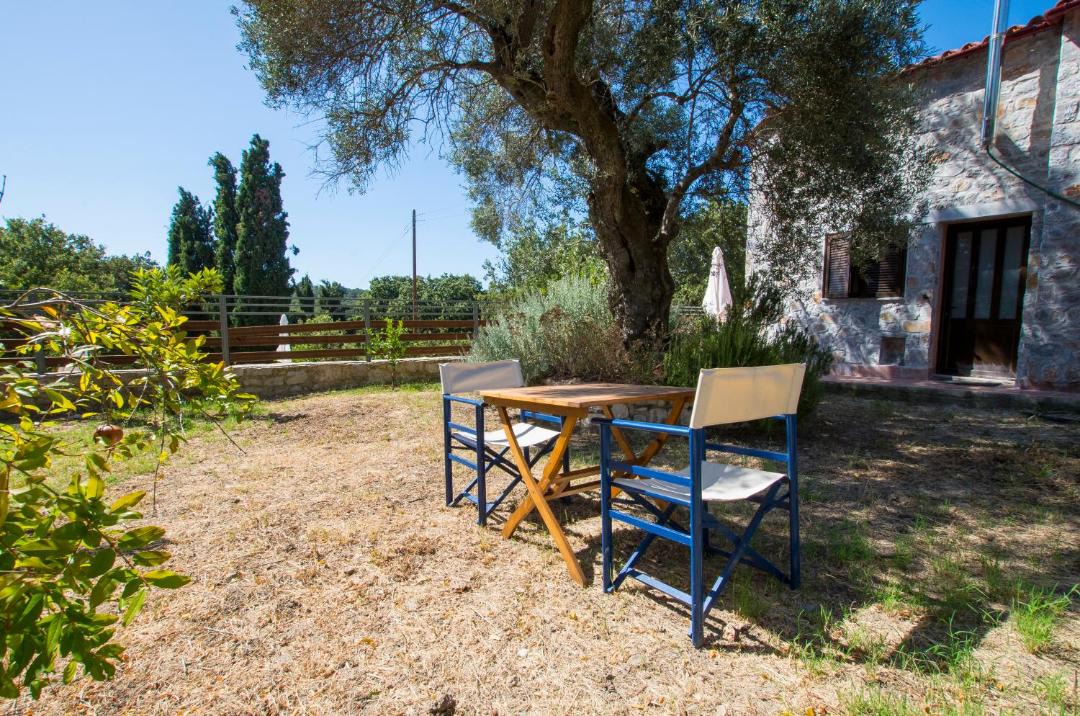 Photo of Others in Monopari