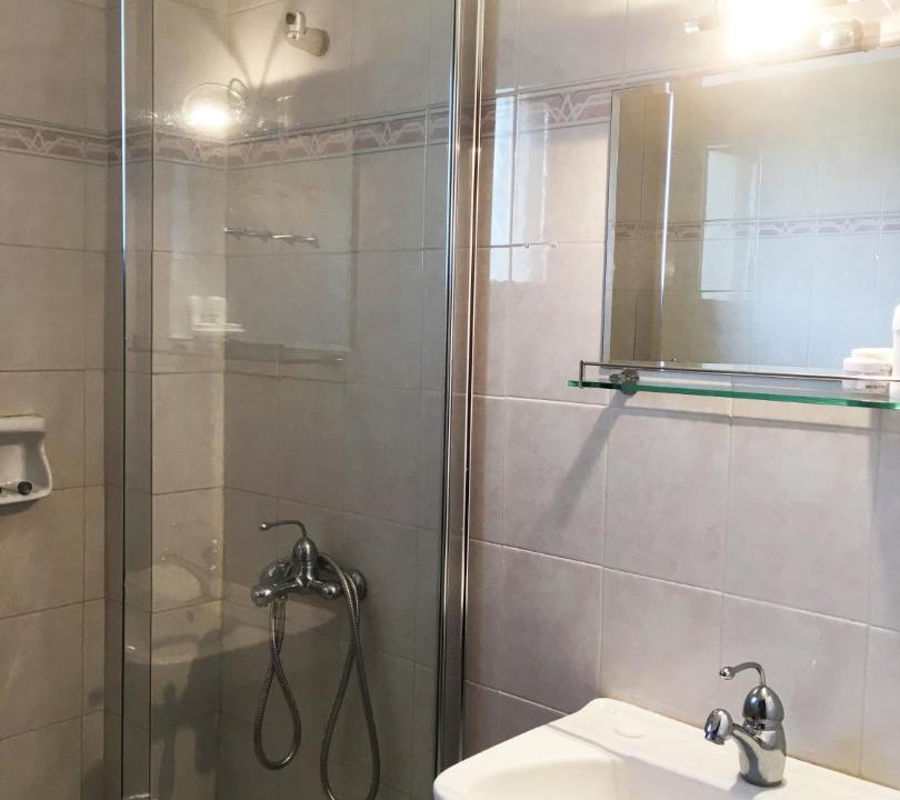 Photo of Bathroom in Doirani