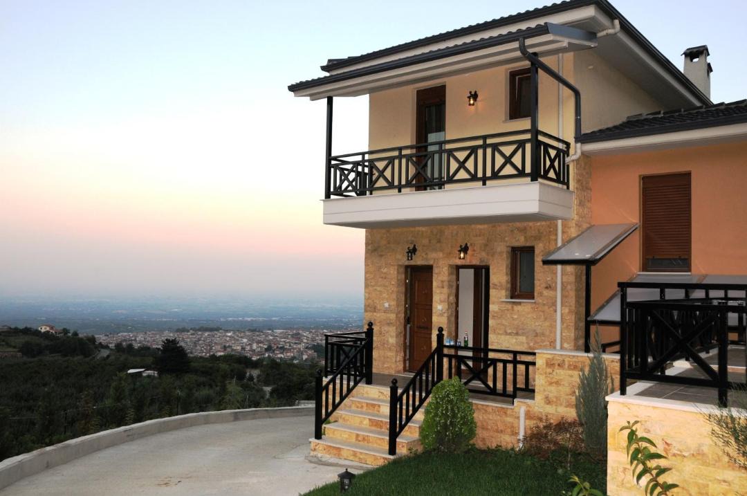 Photo of Buildings in Naousa