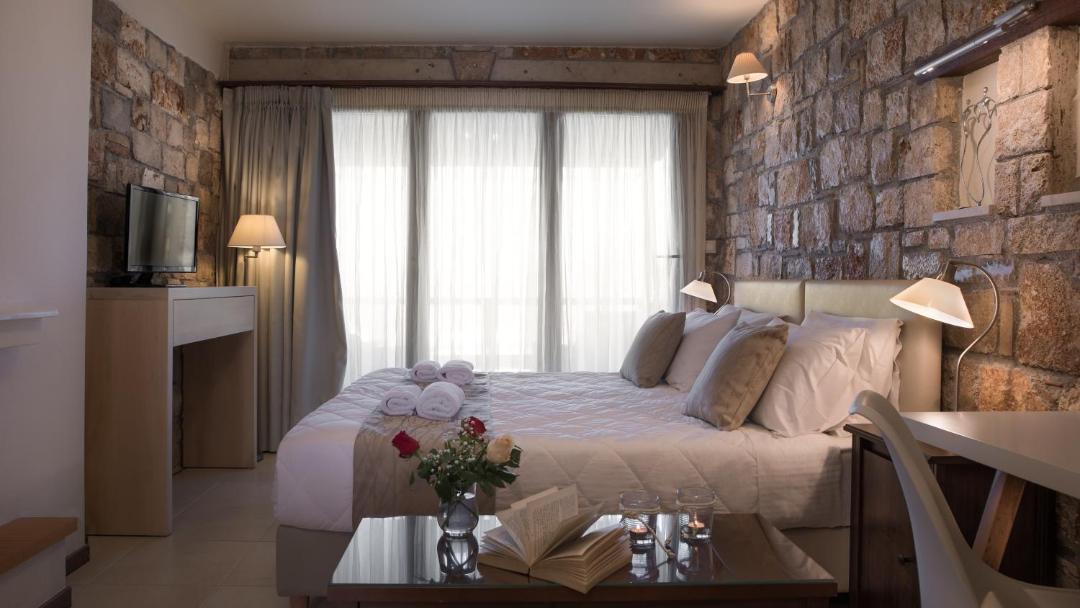 Photo of Bedroom in Assos-Lechaio
