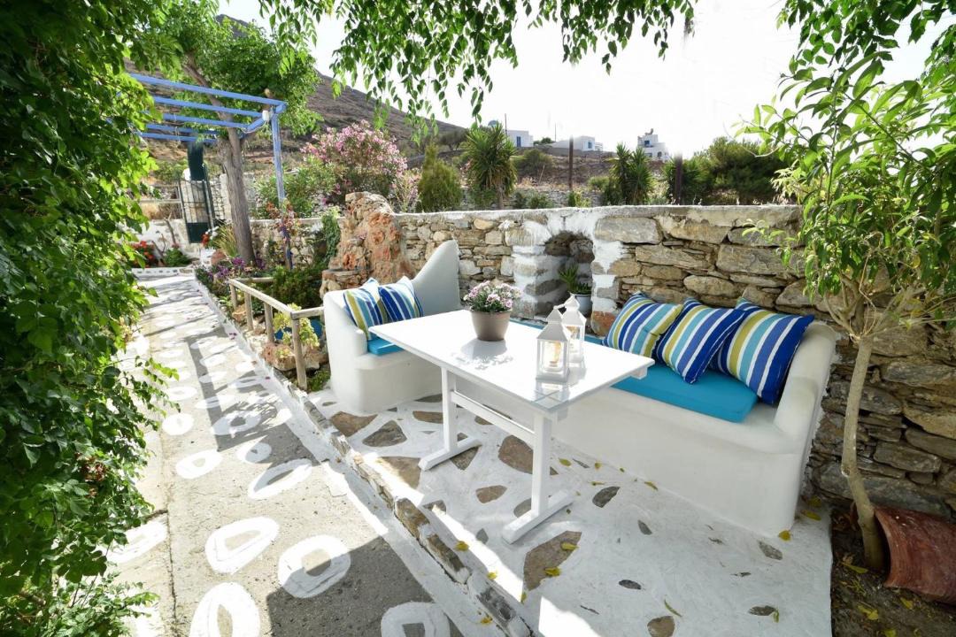 Photo of Patio Balcony in Katapola