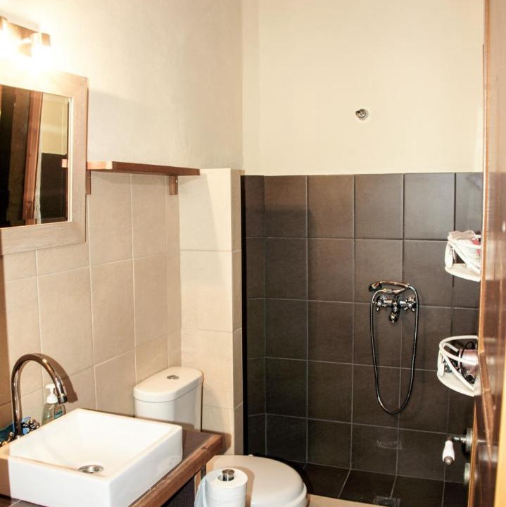 Photo of Bathroom in Tselendata