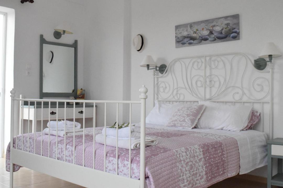 Photo of Bedroom in Adelianos Kampos