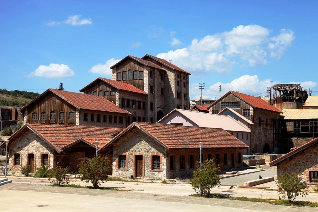 Photo of Buildings in Lavreotiki