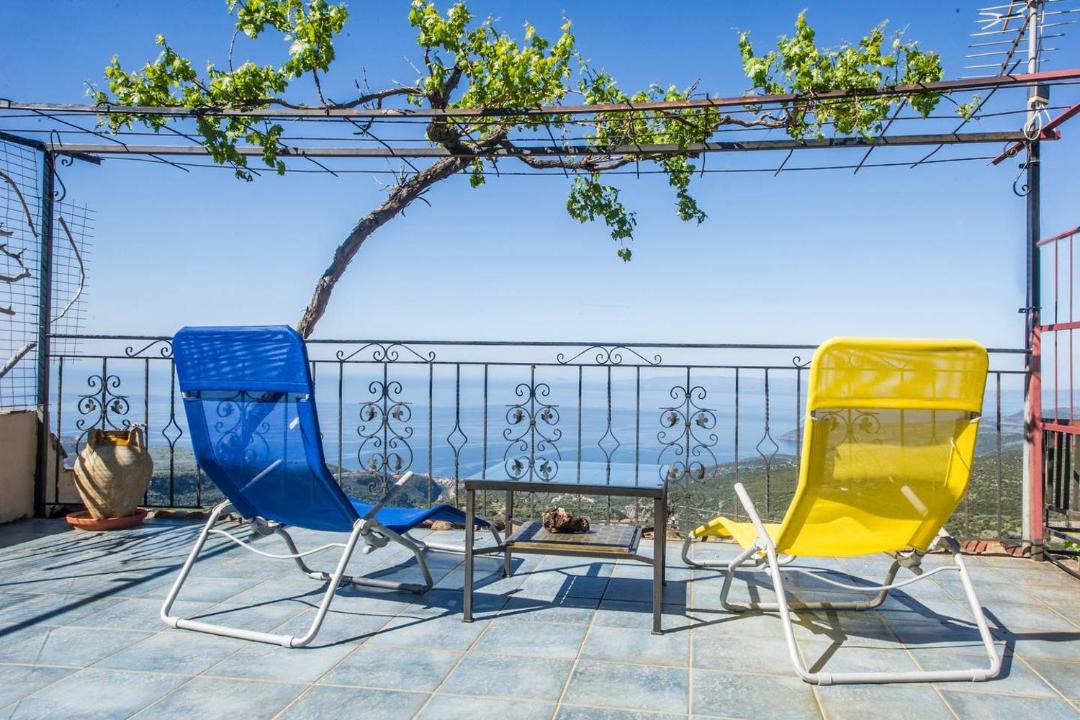 Photo of Patio Balcony in Tseria