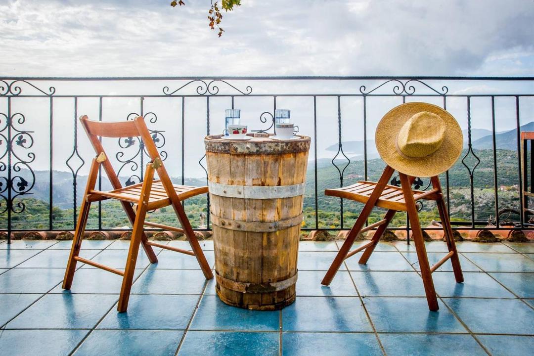 Photo of Patio Balcony in Tseria