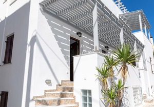 Depis Place and Apartments