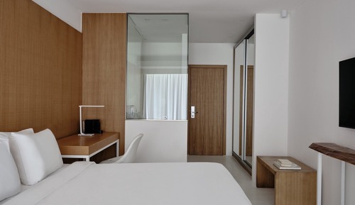 Superior Room Side Sea View