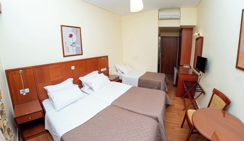 Deluxe Triple Room
