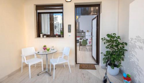 One-Bedroom Apartment (2 - 4 Adults)