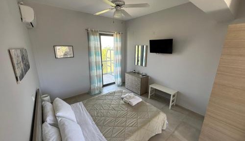 One-Bedroom Apartment with Sea View and Terrace