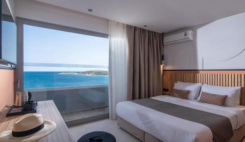 Double or Twin Room with Panoramic Sea View