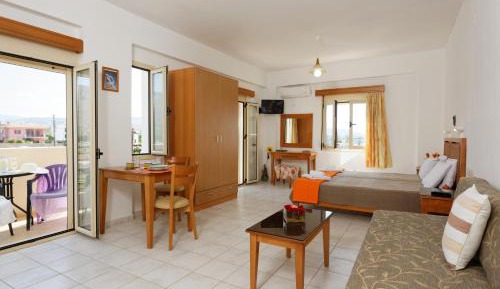 Studio Apartment