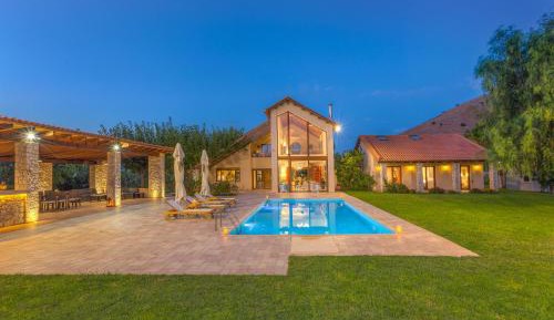 Villa with Private Pool