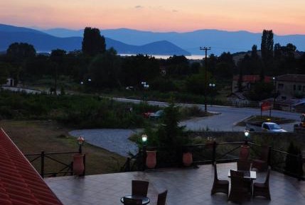 Deluxe Double or Twin Room with Lake View