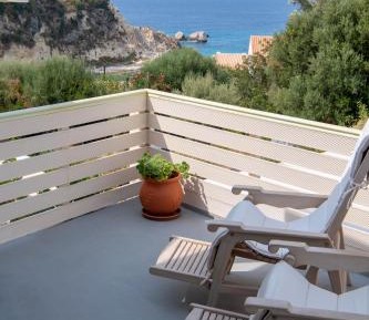 Artemis - Studio with Sea View 