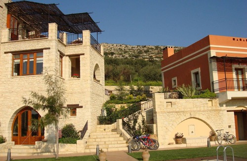 Katalagari Village Hotel | Katalagari Country Suites