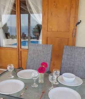 Mousata House | Country Green House in Lourdas