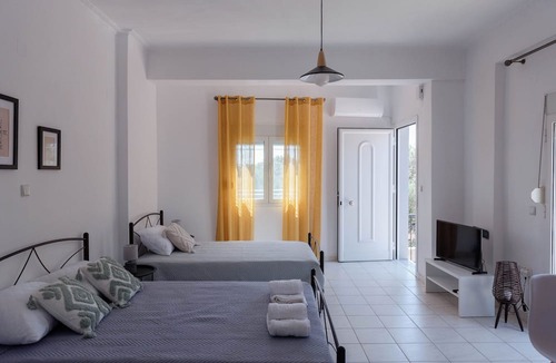 Karfas Apartment | Family Friedly Spot next to the sea