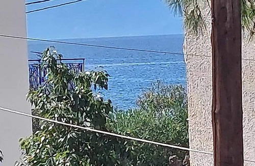 Iria Apartment | Apartment 50 meters from Iria beach