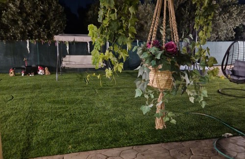 Palaia Fokaia Cottage | Εξοχική παραθαλασια κατοικία σε κήπο με τζακουζι. GARDEN HOUSE